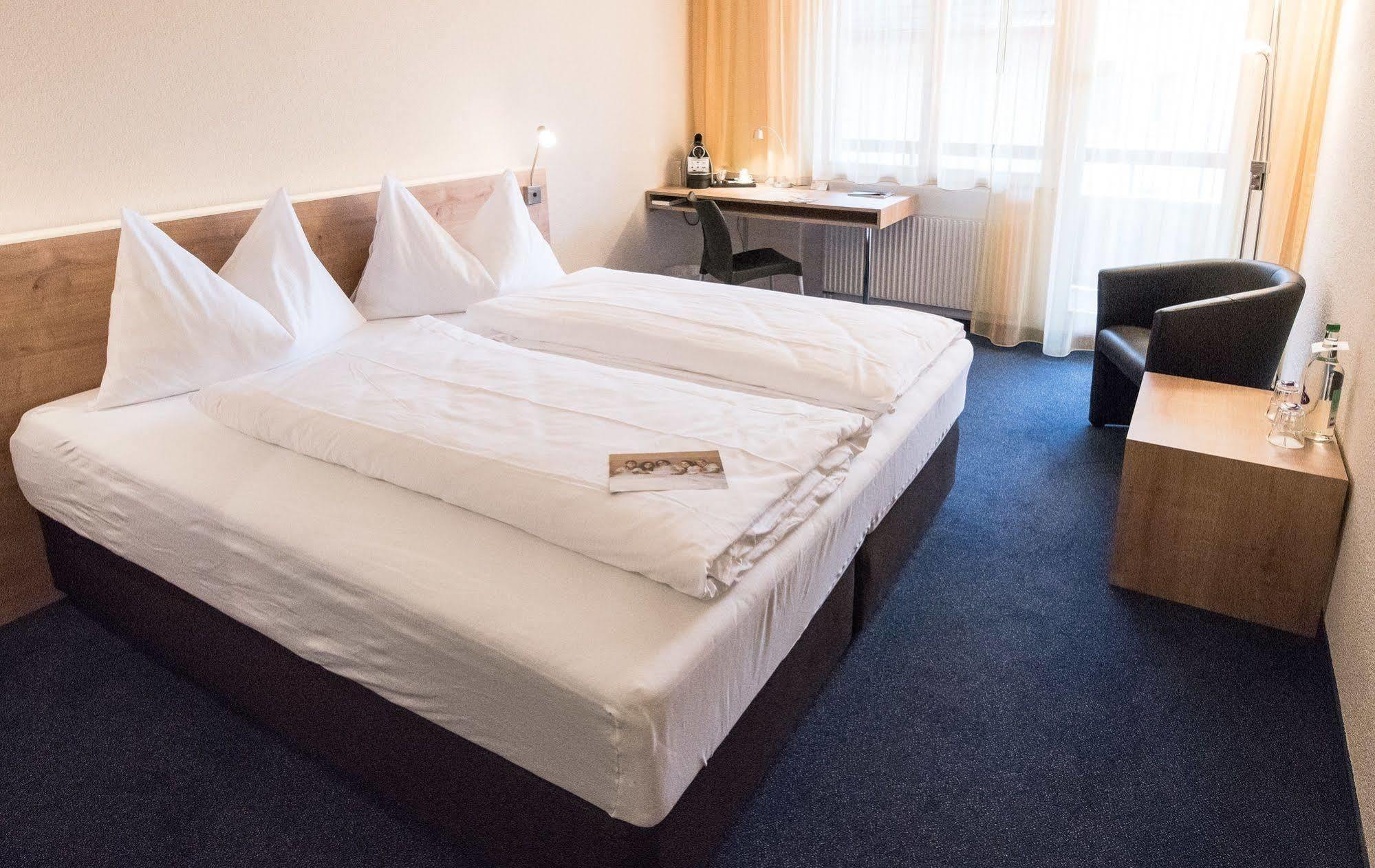 Aarehof Swiss Quality Hotel Wildegg Exterior foto
